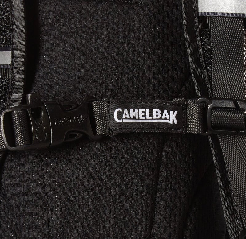 كاميلباك CamelBak ميني M.U.L.E. حقيبة ظهر مرطبة للأطفال للمشي لمسافات طويلة وركوب الدراجات - 50 أونصة، أسود/لهيب - Image 4